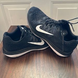 Nike Zoom Winflo 5